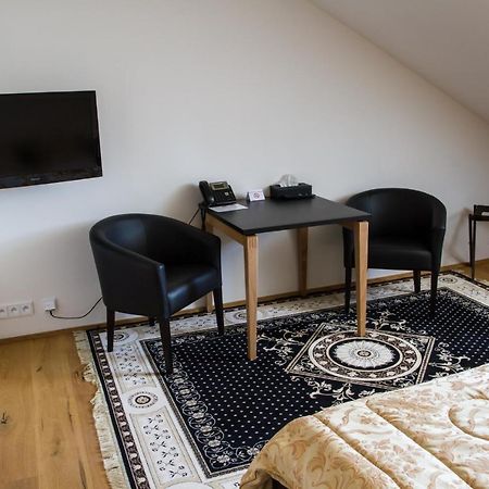 Hotel Panstvi Dlouha Lhota Dış mekan fotoğraf