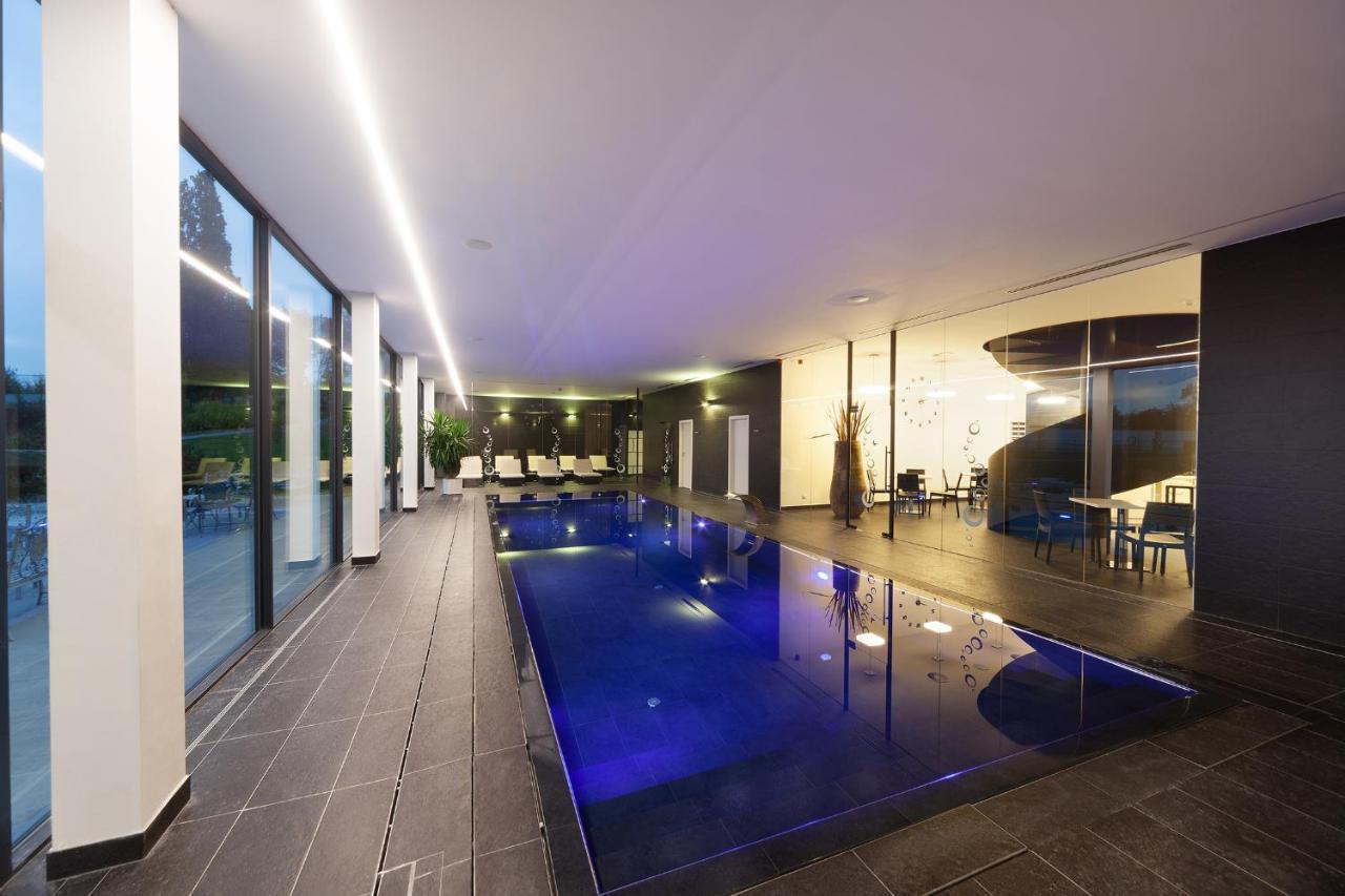 Hotel Panstvi Dlouha Lhota Dış mekan fotoğraf